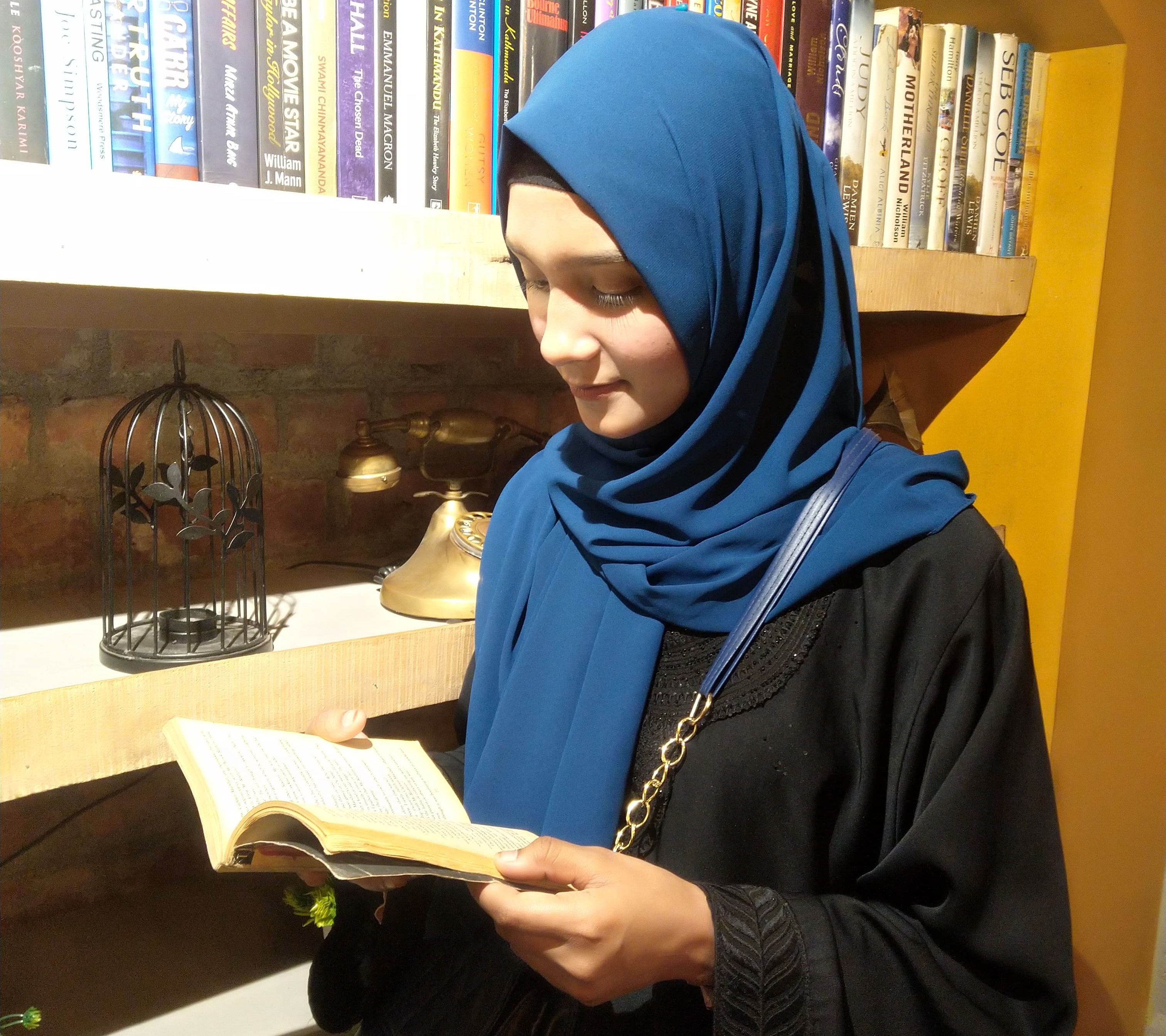 Saima Ahmad - Graphic Designer Head